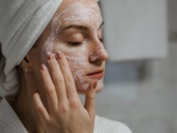 piling-koža lica- čista koža